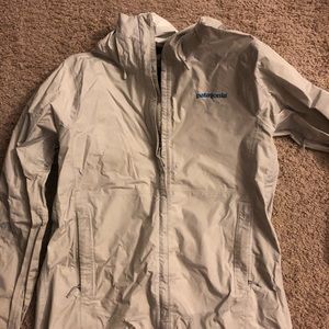 PATAGONIA RAIN JACKET